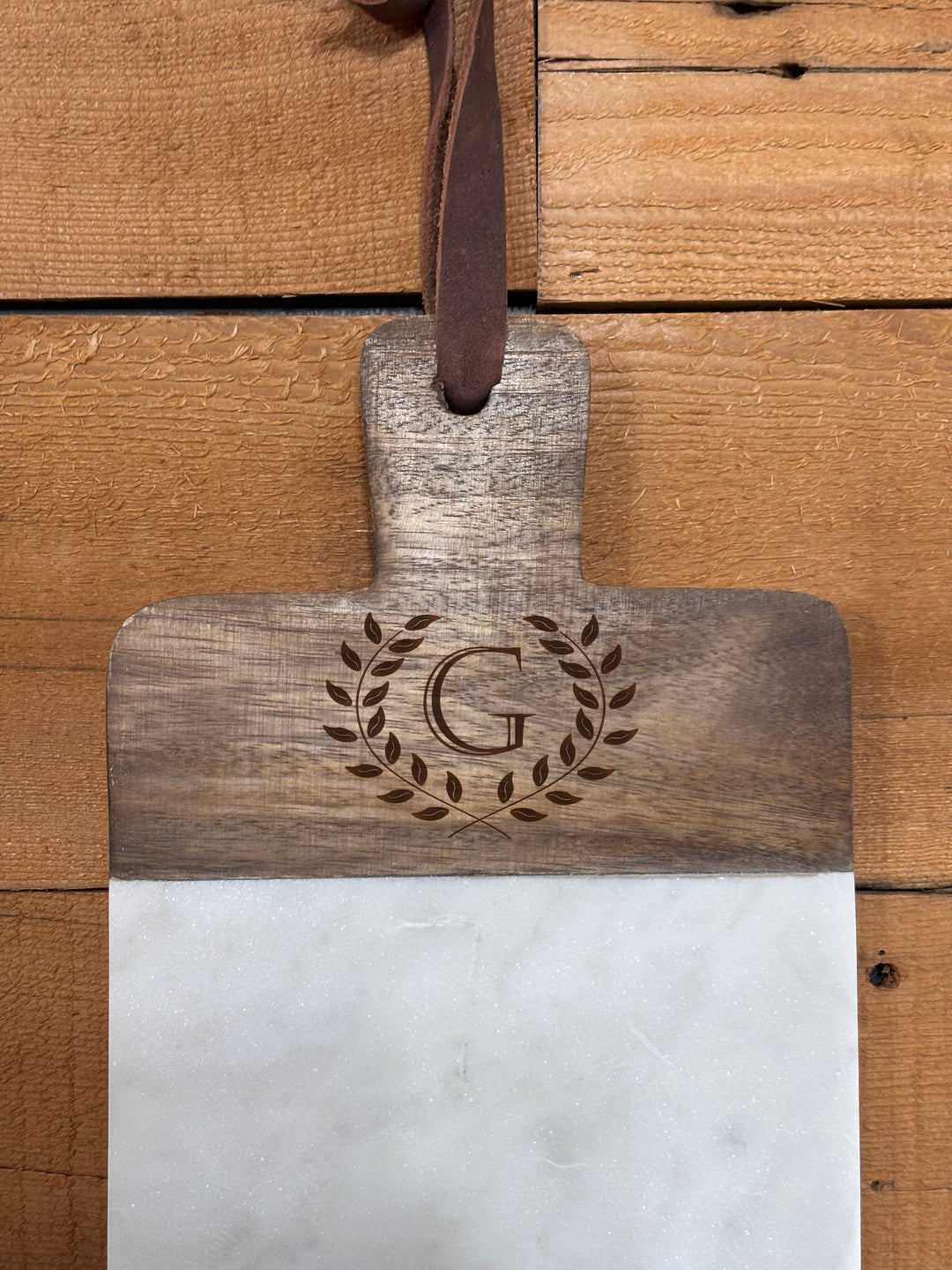 Horse Shoes | Personalized Mango Wood & Marble Cutting Board - 47500155
