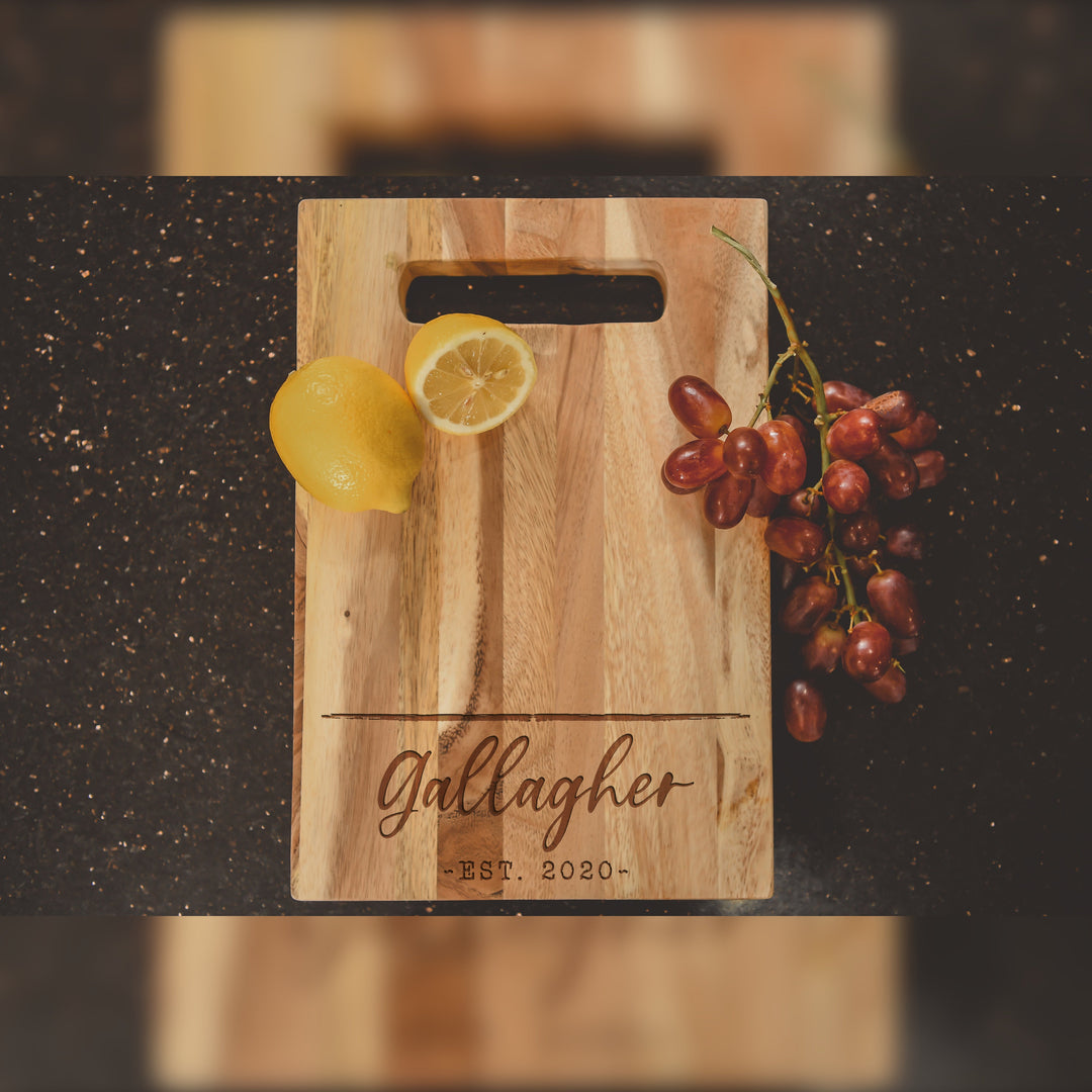 Calligraphic Script | Personalized Acacia Cutting Board  - ZNHC0065