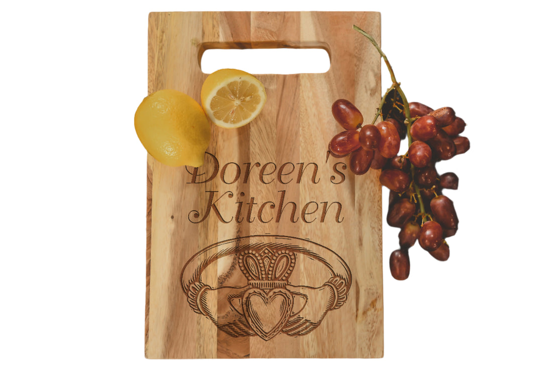 Claddagh | Personalized Acacia Cutting Board  - ZNHC0065