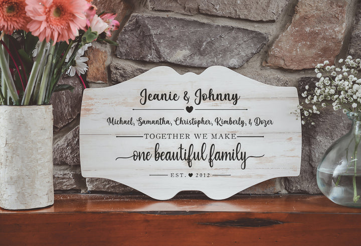 Family Personalized Scalloped Sign - ZSGS0009