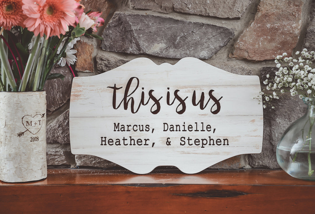 Family Personalized Scalloped Sign - ZSGS0009