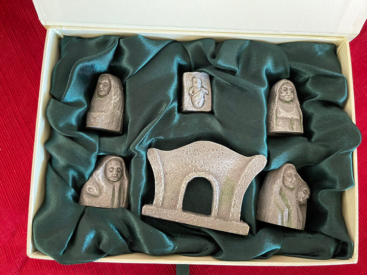 Celtic Nativity Figurine Set - Irish Christmas Decor - 69809