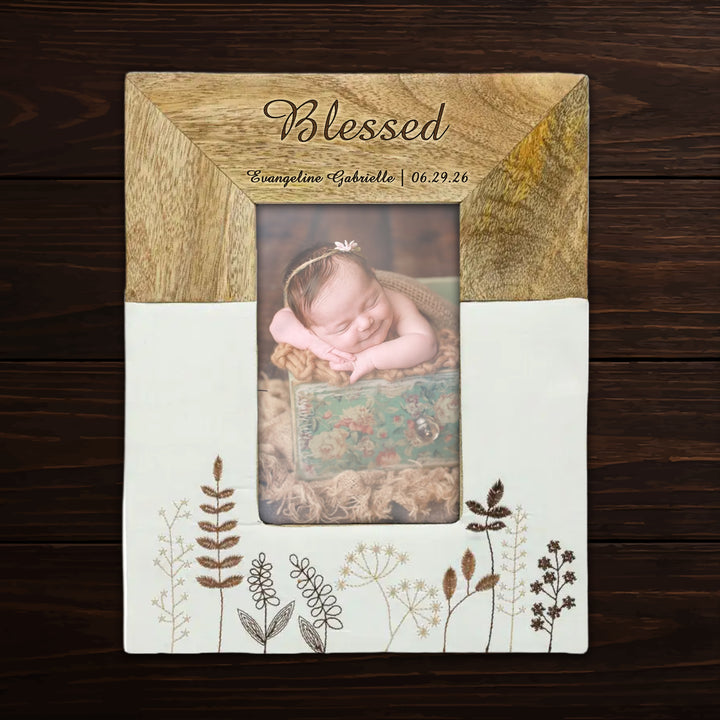 Personalized Engraved Mango Wood &amp; Embroidered Linen 4x6 Photo Frame - FFRD11846