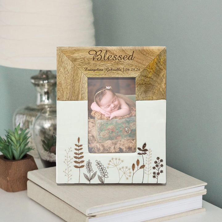 Personalized Engraved Mango Wood &amp; Embroidered Linen 4x6 Photo Frame - FFRD11846