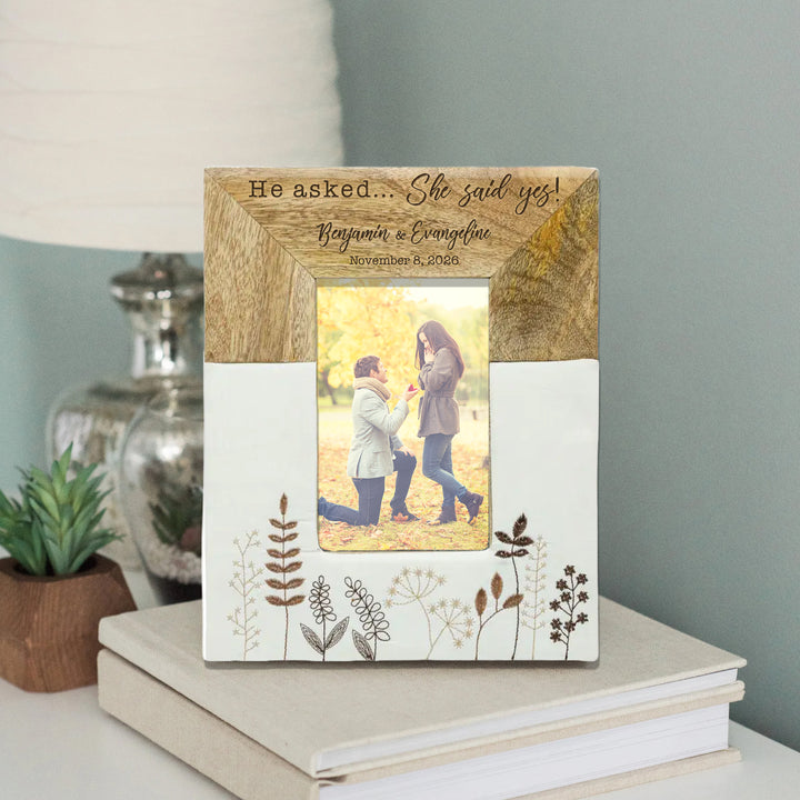 Personalized Engraved Mango Wood &amp; Embroidered Linen 4x6 Photo Frame - FFRD11846