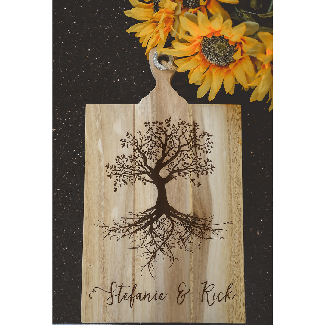 Engraved Acacia Family Tree Cutting Board with First Names - ZNHC0067